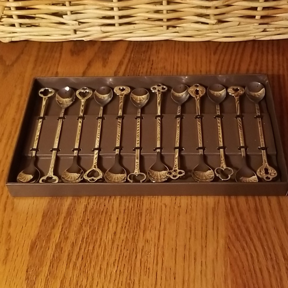 Italian party spoons by Sambonet